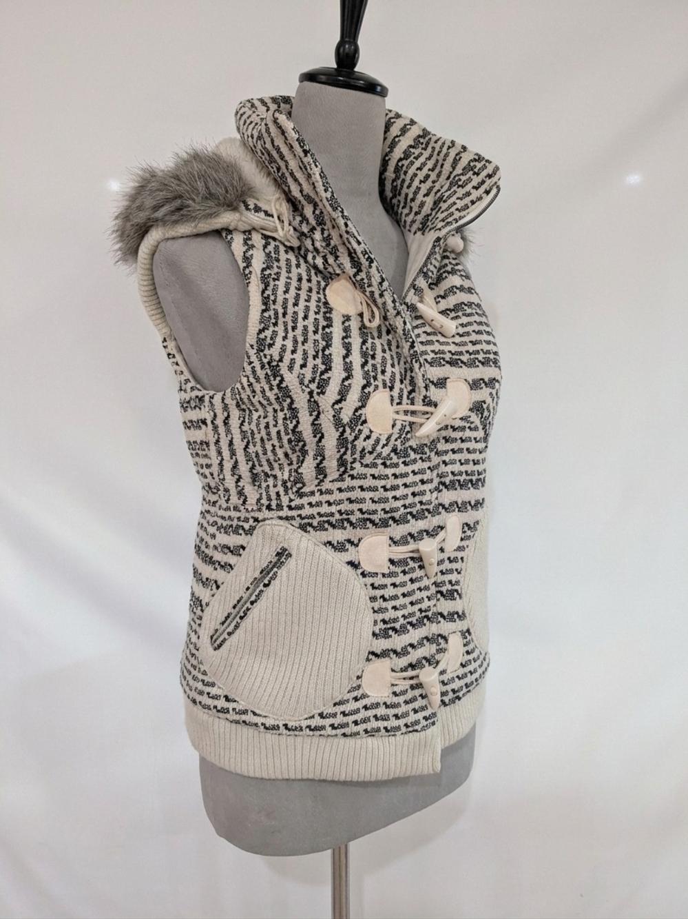 Jack by BB Dakota Cream & Black Knit Hooded Toggle Vest